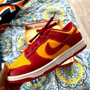 Nike Dunk Low USC Size 6.5 Youth